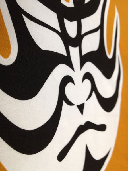 画像2: お祭り袖なし法被:半纏帯別売【隈取・三升】 グリーン・オレンジ (赤系) (2)