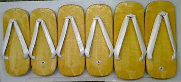 画像5: 草履 【スポンジ底・ビニール表】草履 【白鼻緒】 (5)