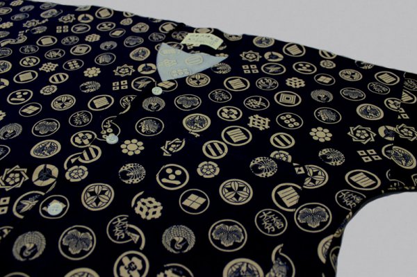 画像14: 鯉口シャツ【武将家紋づくし　生成り・エンジ・紺】 Ｓ・Ｍ・Ｌ・ＬＬ・３Ｌ寸　大人用 男性女性兼用 白系 赤系 青系 edo0445 edo0446 edo0447 (14)