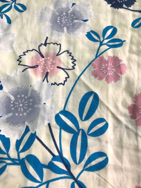 画像2: 【女性用柄】旅館用仕立て上がり人形袖浴衣　Ｓ・Ｍ・Ｌ・ＬＬ【やまとなでしこ】 (2)