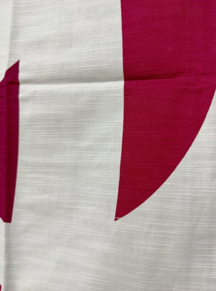 画像8: 【屋内防災加工済】のれん 【ゆ】紺・エンジ　幅１２０ｃｍ・長さ１２０ｃｍ (8)