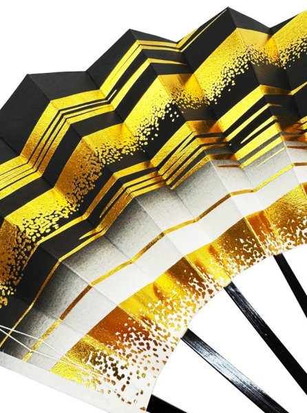 画像2: 舞扇　黒塗骨　９寸５分（約２８.８ｃｍ）　かすみ　扇子箱なし (2)